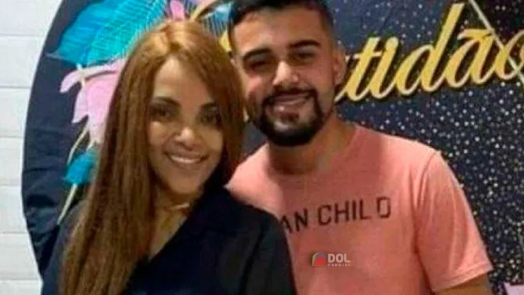 Ela namora o produtor musical há mais de dois anos