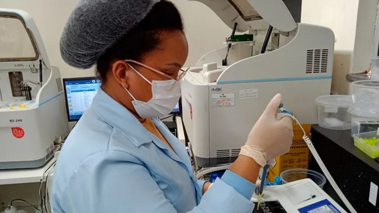 O Laboratório do Hospital Regional de Marabá opera ininterruptamente, 24 horas por dia e sete dias por semana