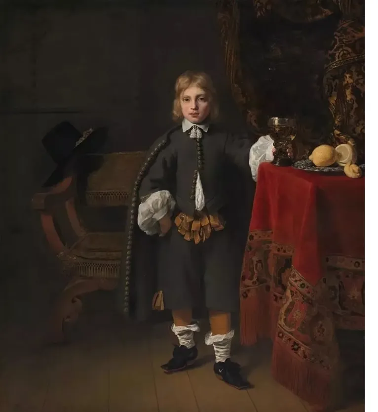 A obra, intitulada “O Jovem Cavalheiro”, retrata um homem elegante calçando um tênis da Nike