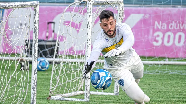 Thiago pode pintar no gol contra o Brusque