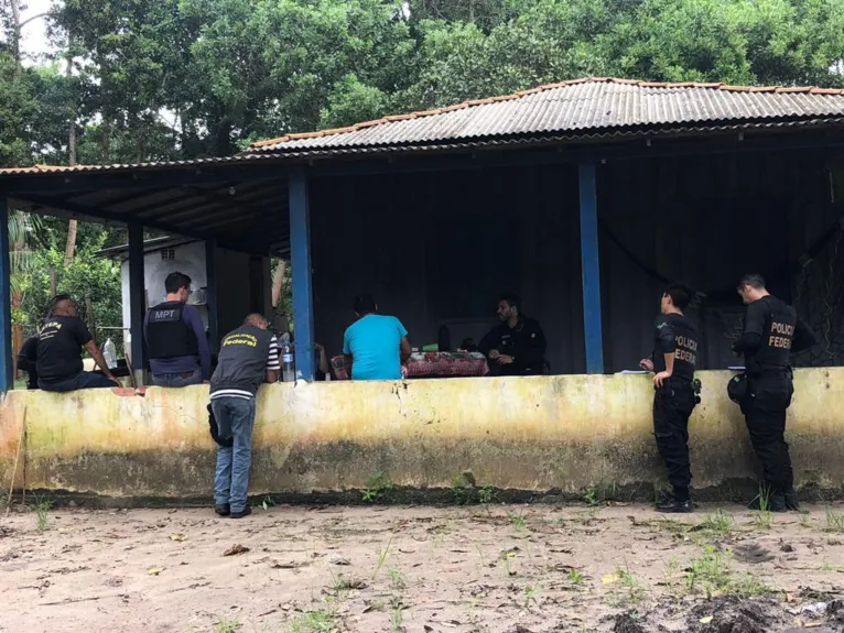 Agentes foram até os locais conferir a situação dos trabalhadores