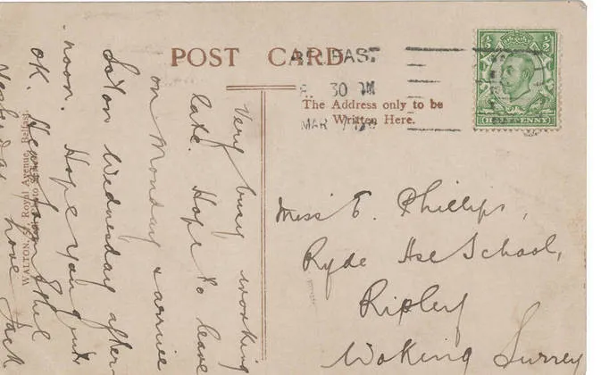 Cartão-postal escrito pelo operador de rádio sênior do Titanic, Jack Phillips