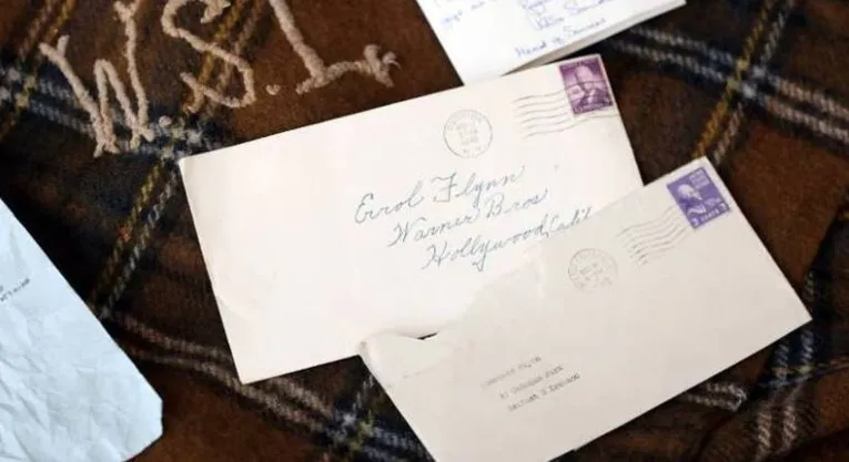 Cartas endereçadas ao renomado ator Errol Flynn