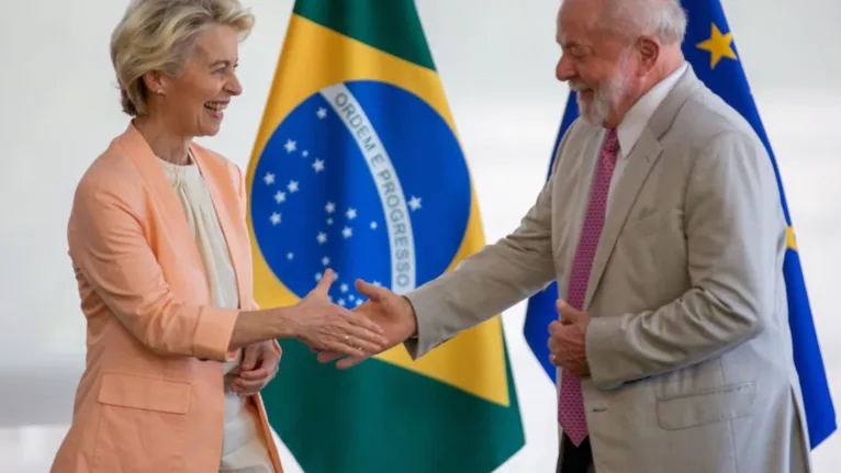 Ursula von der Leyen anunciou a doação ao Fundo Amazônia após reunião com o presidente Lula