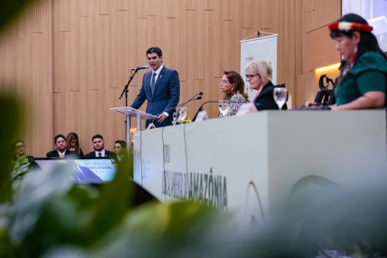 Governador do Pará participou da abertura da cúpula