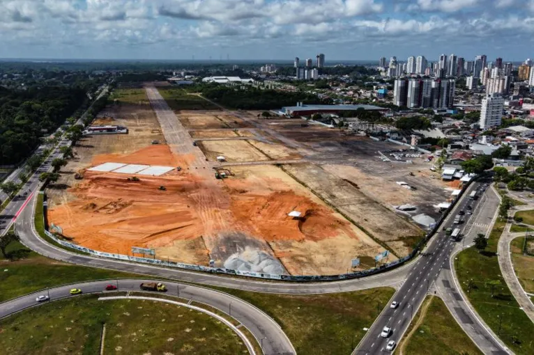 O equipamento cultural terá o Centro de Economia Criativa e o Centro Gastronômico, além de cinema, estúdio de gravação musical, mercado de produtos regionais, biblioteca, fonoteca, praça de alimentação, praça marajoara e um ateliê multiuso.