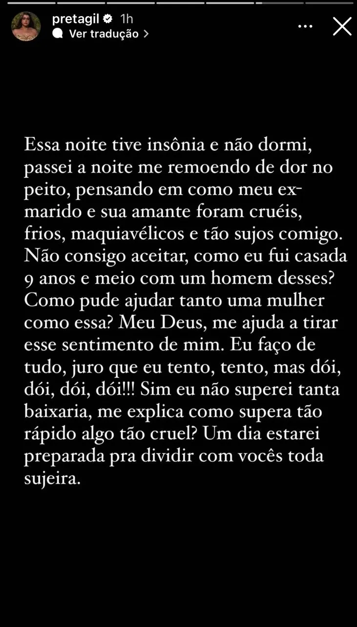 Entre as palavras proferidas pela cantora, estão: "cruéis, frios, maquiavélicos"