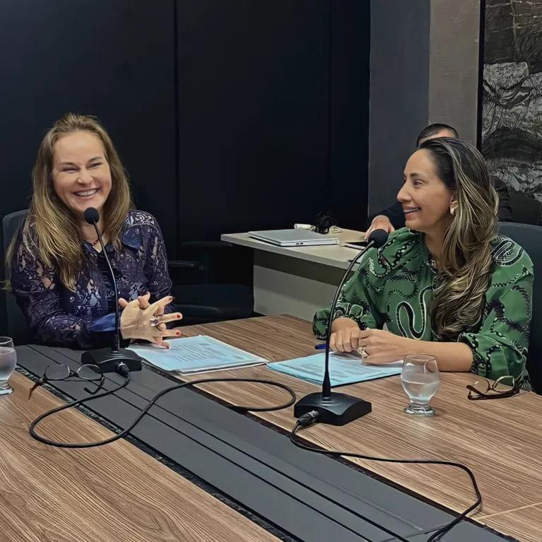 As deputadas Ana Cunha e Andréia Xarão