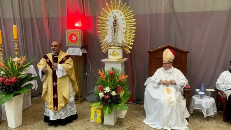 Missa ocorreu no Santuário de Nossa Senhora de Nazaré