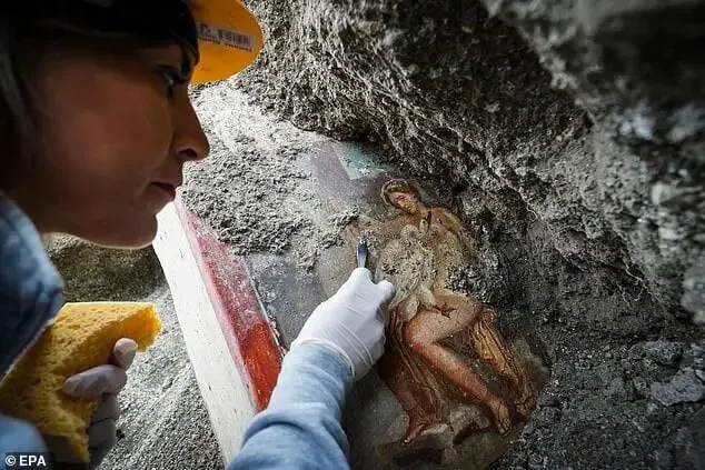 Arte antiga encontrada sob as cinzas vulcânicas