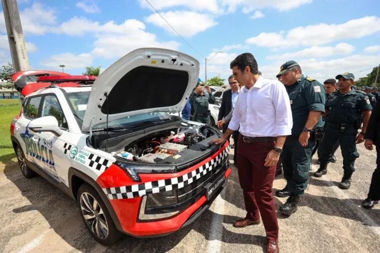 Governador Helder Barbalho participou da cerimonia de entrega dos novos equipamentos à PM do Pará na manhã desta segunda-feira (31)