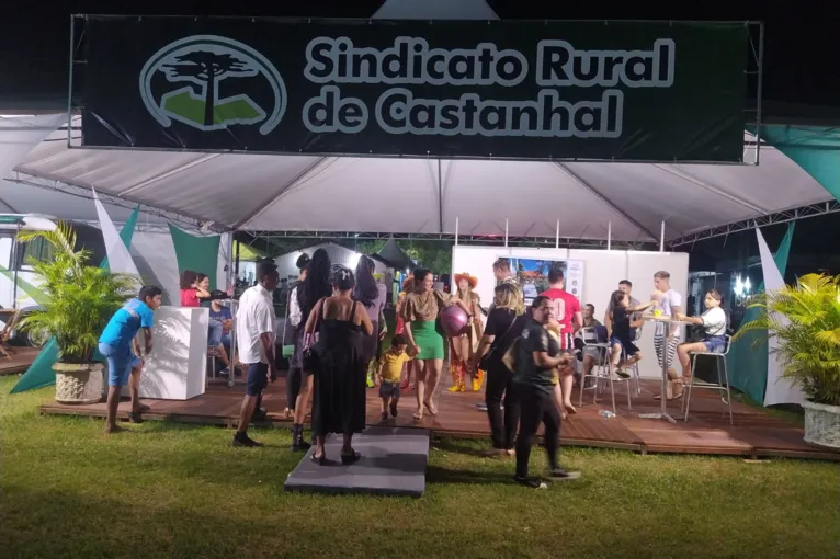 Público presente na Expofac