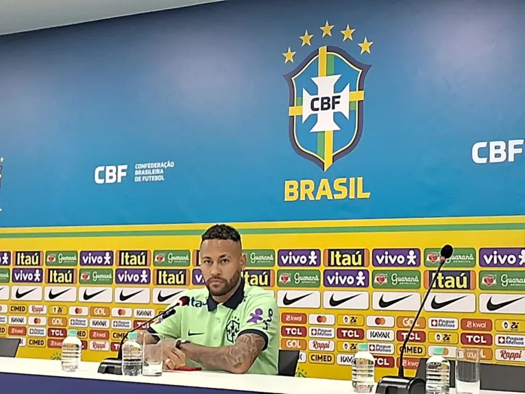 Neymar pode superar Pelé no jogo da Seleção em Belém.