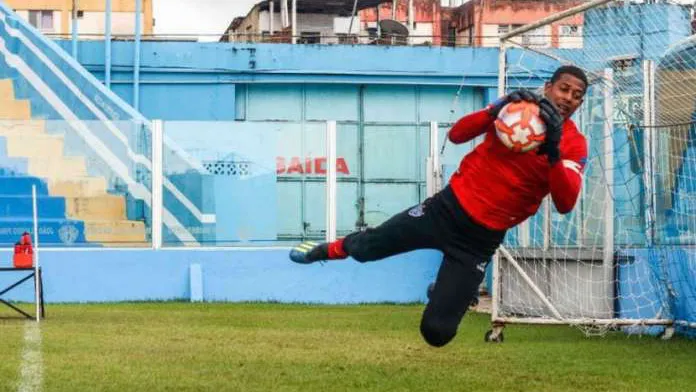 Pelo Paysandu, em 2019, o goleiro Mota viveu 
 a polêmica eliminação diante do Náutico.