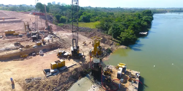 A nova ponte terá 524 metros de comprimento com 12 de largura