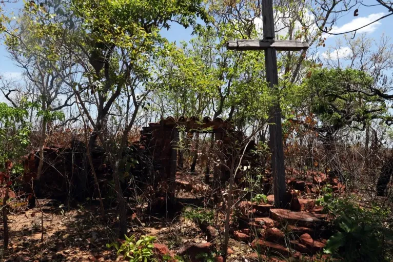 Cemitério chamado de Campo Santo pode virar sítio arqueológico, no interior do Tocantins
