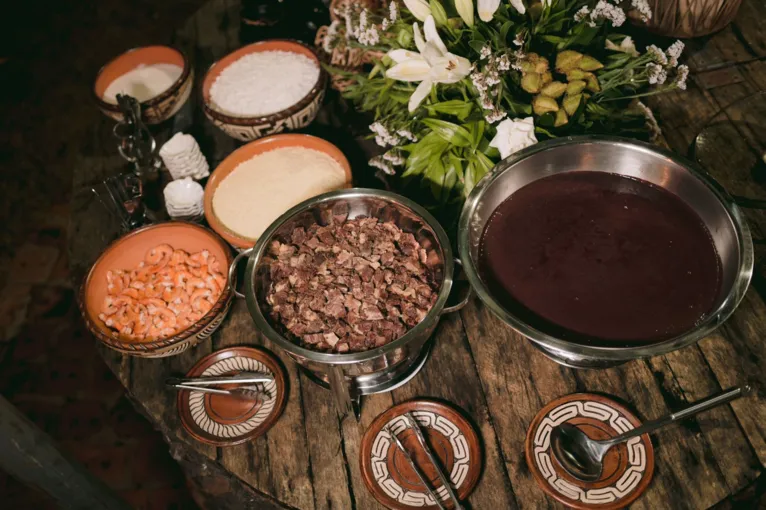 Açaí, charque e camarão fizeram parte do banquete