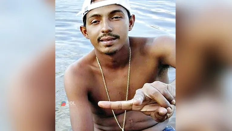 Carlos Henrique dos Santos Pinheiro, o “Nego”, 25 anos é um dos acusados de matar Alex. Ele está preso.