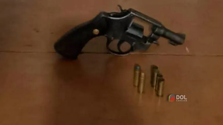Revólver calibre 38 apreendido em poder do acusado