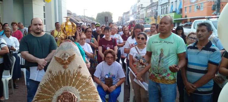 Imagem de Nossa Senhora de Nazaré visita o Ver-o-Peso