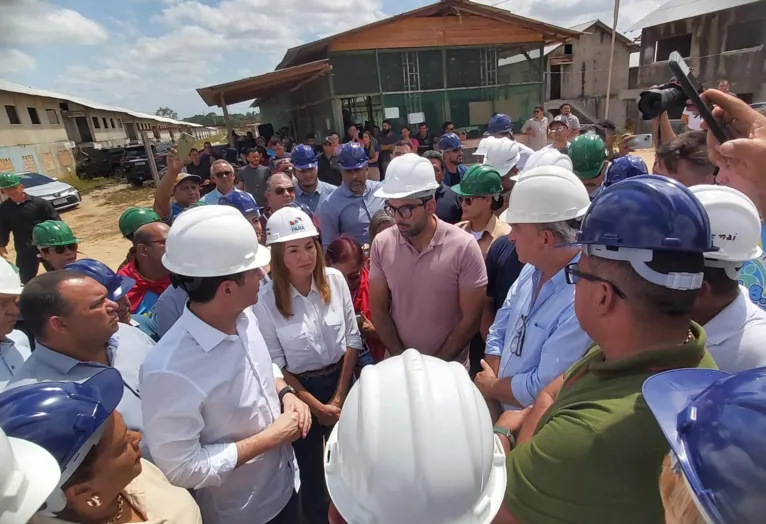 Ministro das Cidades visita obras do Minha Casa, Minha Vida