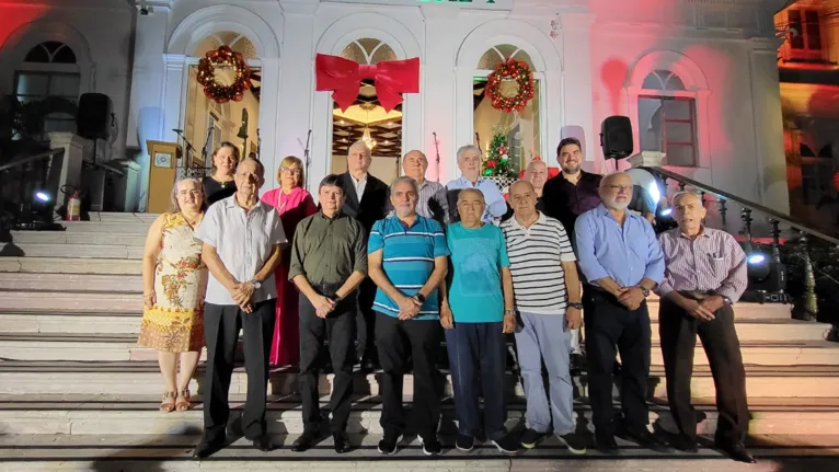 A diretoria da Beneficente Portuguesa marcou presença no evento.