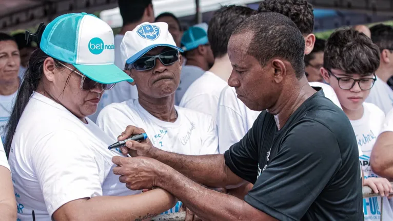 Velber deixou sua marca no amistoso entre os ex-jogadores e sócios e colaboradores do Paysandu.