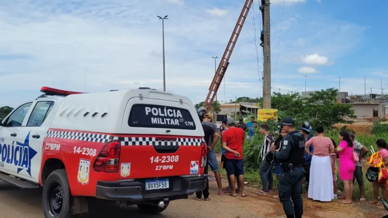 População ainda tentou fazer massagem cardíaca na vítima, mas sem sucesso