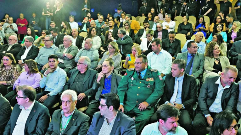 O público prestigiou a apresentação do Anuário do Pará 2023-2024 no auditório Albano Franco da Federação das Indústrias do Estado do Pará (Fiepa).