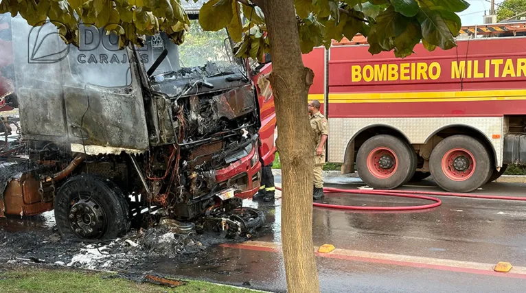 Acidente aconteceu na madrugada deste domingo (14) em Marabá