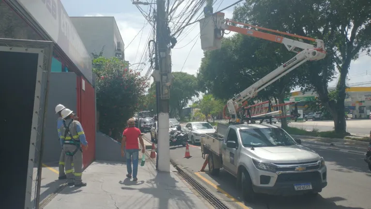 Falta e oscilação de energia prejudica moradores da Pedreira