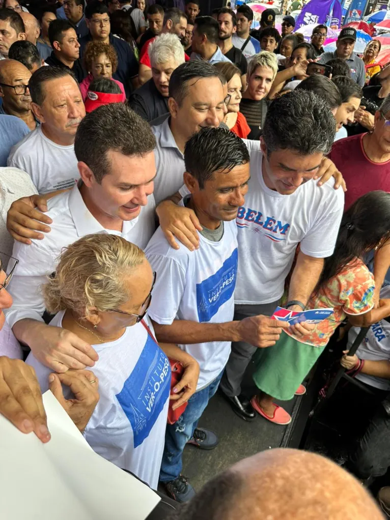 Pescador recebeu o cheque do governador