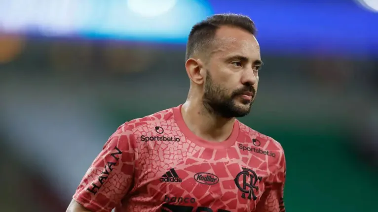 Everton Ribeiro conquistou 11 títulos em seis anos e meio no Flamengo.