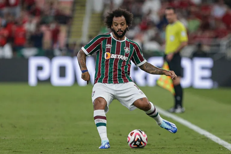 O lateral-esquerdo Marcelo, ex-Real Madrid, em ação pelo Fluminense.