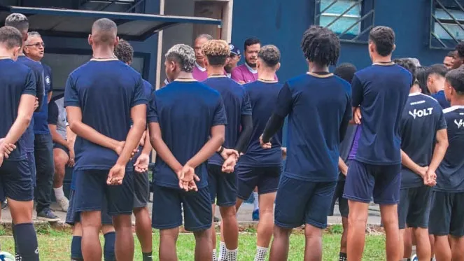 Jogadores do sub-20 do Clube do Remo durante treinamento no CT do Leão Azul, em Outeiro, Distrito de Belém.