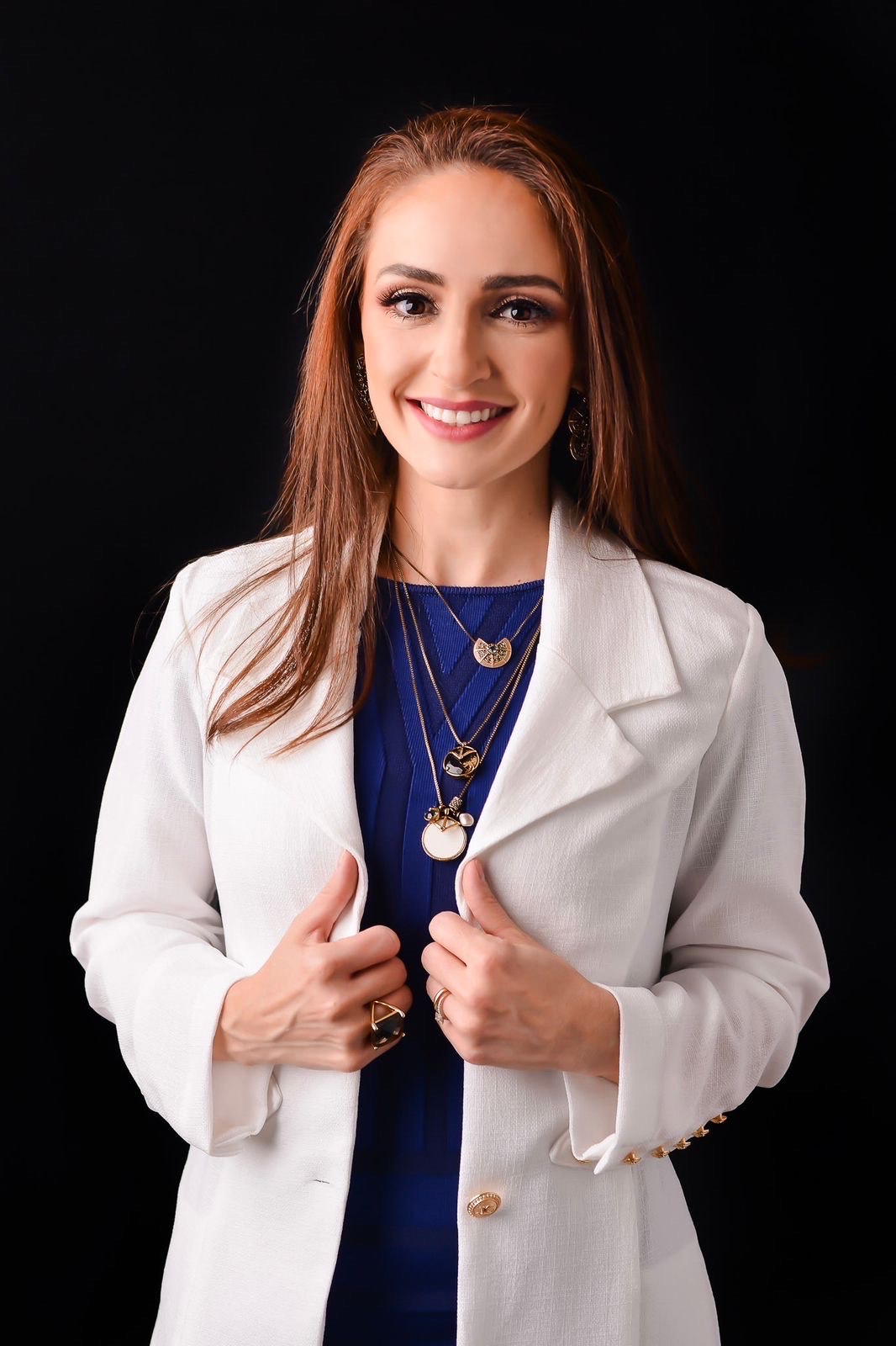 Lorena é médica pós-graduada em nutrologia e endocrinologia