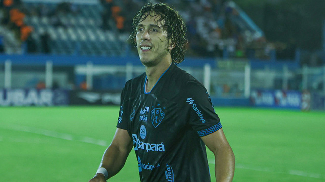 Nicolas marcou um golaço do meio de campo, contra o Bragantino, na última quarta-feira (7).
