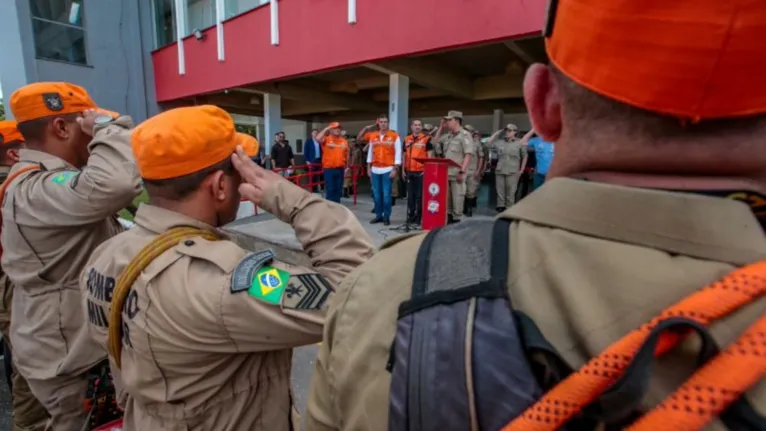 o governador participou, na sede da corporação do CBM, da apresentação da comitiva que viajará para a cidade.