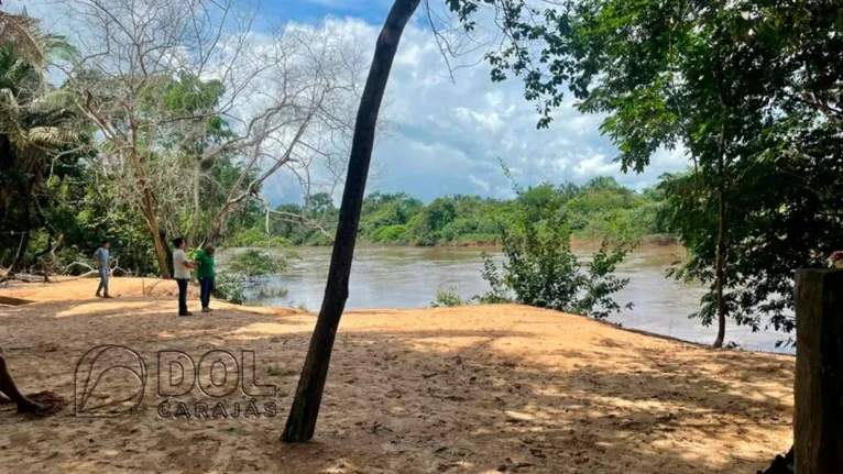 Familiares e amigos continuam buscas, que começaram no último domingo (21)