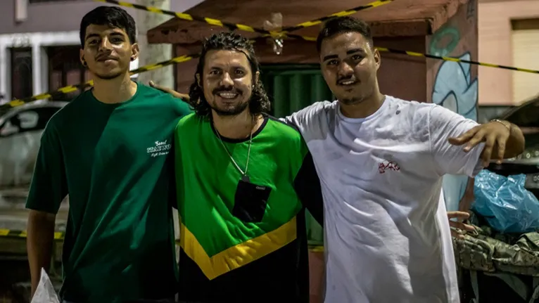 Medrado, DJ kodek e Juzim da Vm, da organização do evento