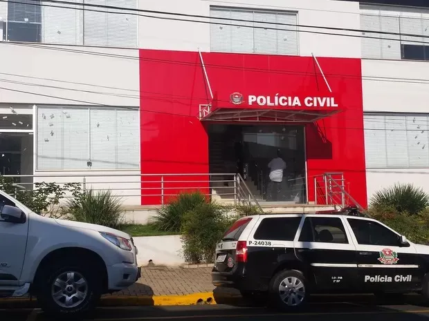 Alessandra “exercia a função de carcereira policial” e era responsável por elaborar boletins de ocorrência na Unidade de Polícia Judiciária Agrupada de Piracicaba