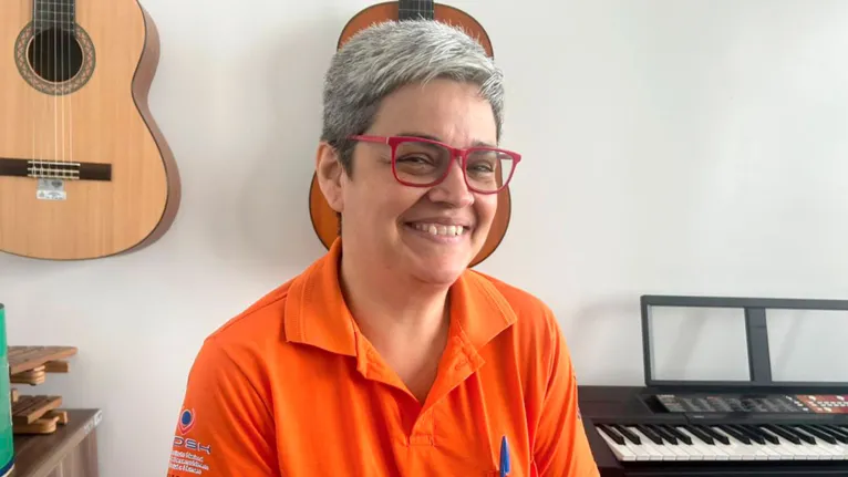 Valéria Farias musicoterapeuta