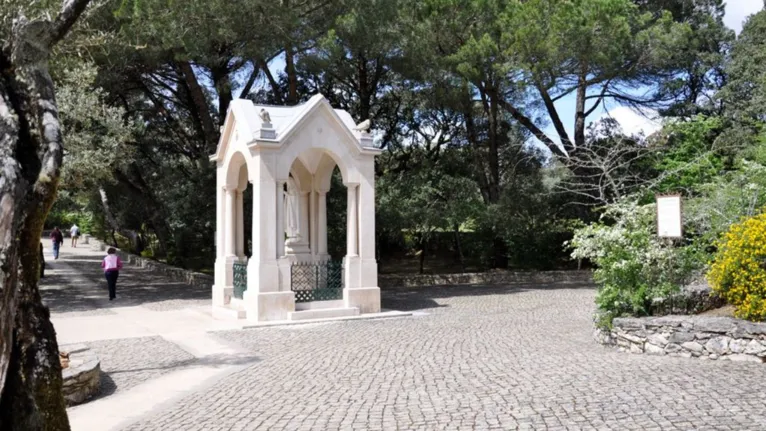 Valinhos (Fátima), local da quarta aparição de Nossa Senhora.