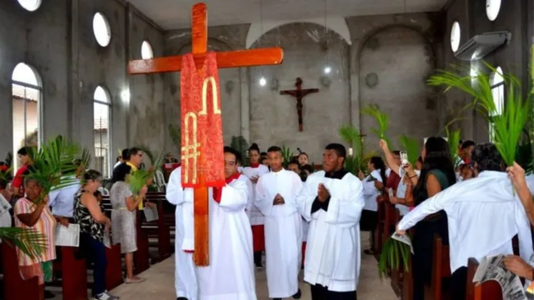 Semana Santa inicia com a procissão de Ramos