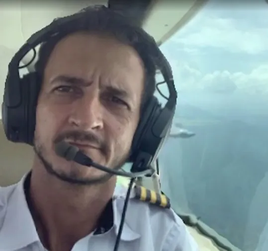 Corpo do piloto Silvio Cesar de Moraes ainda aguarda liberação por parte dos familiares