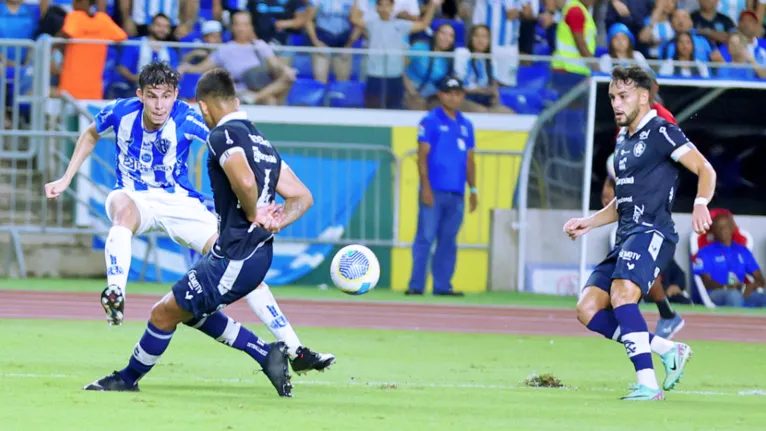 Paysandu e Remo empatam em semi com chuva de gols perdidos