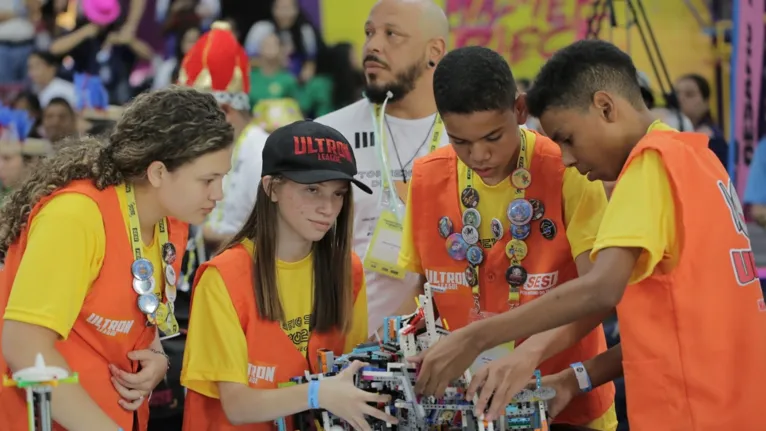 A equipe de robótica Ultron League, de Marabá, está em Brasília para participar da etapa nacional do Torneio de Robótica First® Lego® League