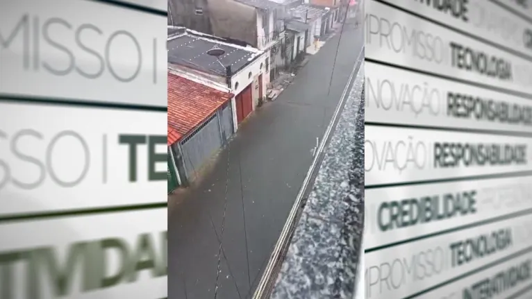 Chuva forte deixa ruas e avenidas alagadas em Belém