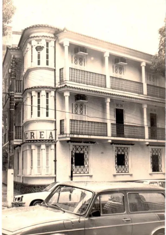 Imagem história do prédio no passado