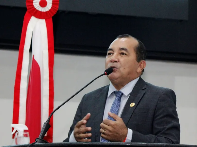 DEPUTADO ELIAS SANTIAGO